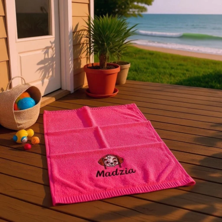 recznik maly do przedszkola żłobka z imieniem dziecka.jpeg